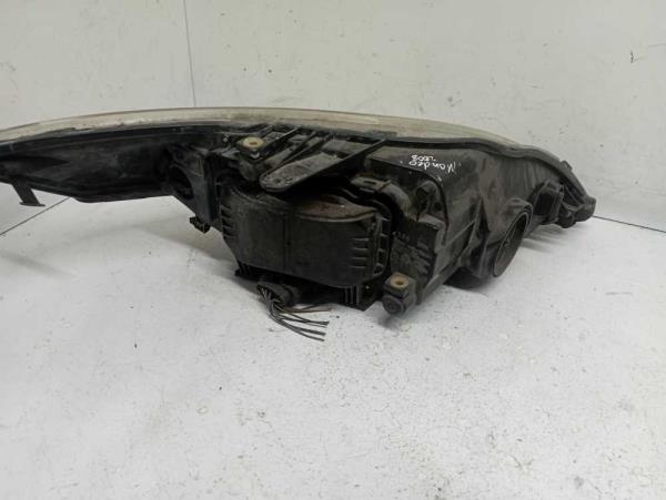 PHARE GAUCHE FORD  - Vue 2